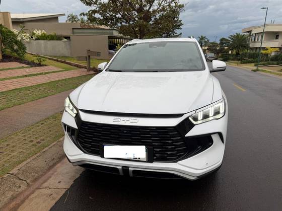 BYD SONG PRO 1.5 DM-I HÍBRIDO GS AUTOMÁTICO BYD SONG PRO 1.5 DM-I HÍBRIDO GS AUTOMÁTICO